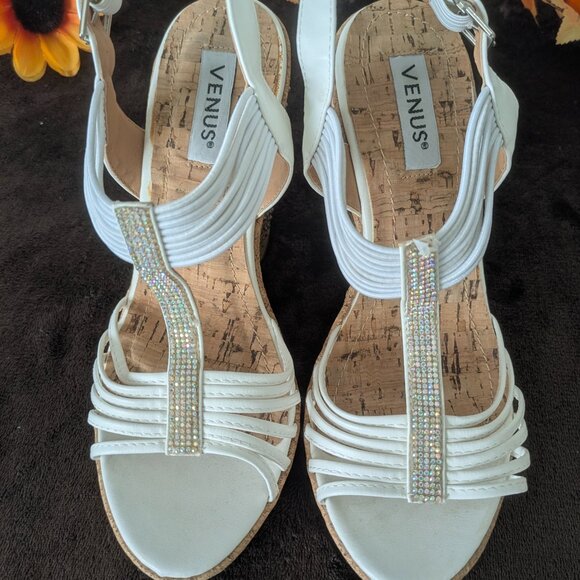 Venus Strappy Embellished Wedge Sandals Size 8 -  NWOT - Picture 8 of 8